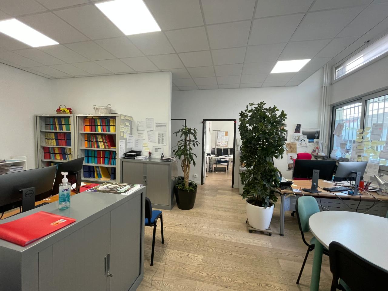 Bureau Kremlin-Bicêtre 551m² Location bureau Kremlin-Bicêtre Val-de-Marne OLBUR2424370 9